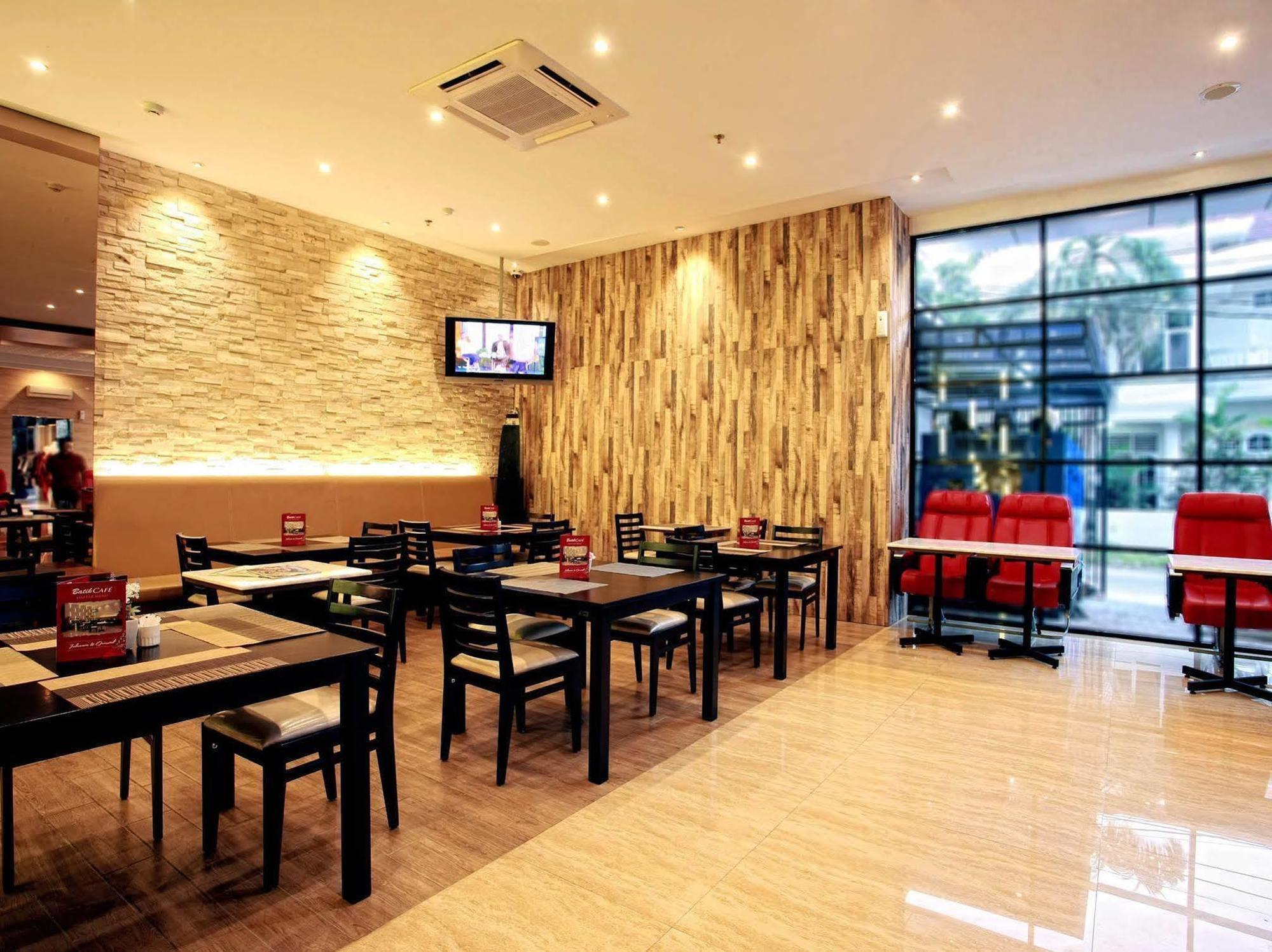 מדאן The Batik Hotel מראה חיצוני תמונה